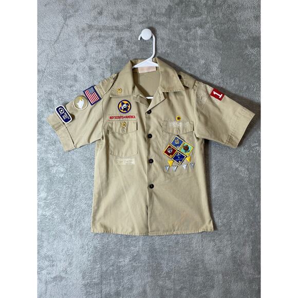 Vintage Boy Scouts of America BSA Uniform Shirt Youth Medium 10-12 With Patches - Picture 1 of 7